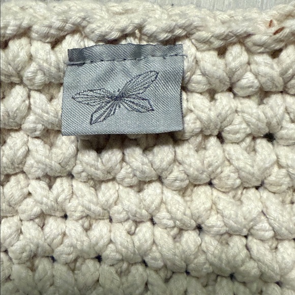 Women’s Elegant Cream Woven Tote Bag approx 28 x 7” - Picture 3 of 8